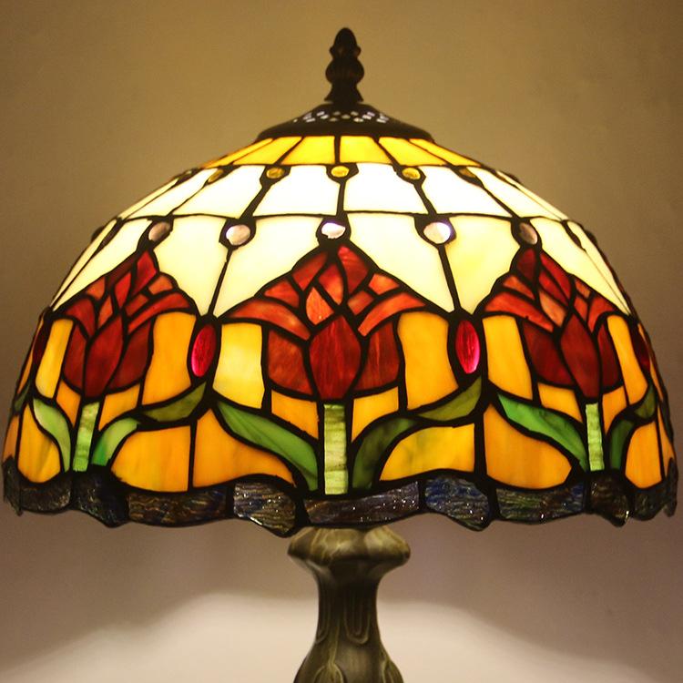 TiffanyElod | Europäische Buntglas - Tischlampe - LICHTZOONE