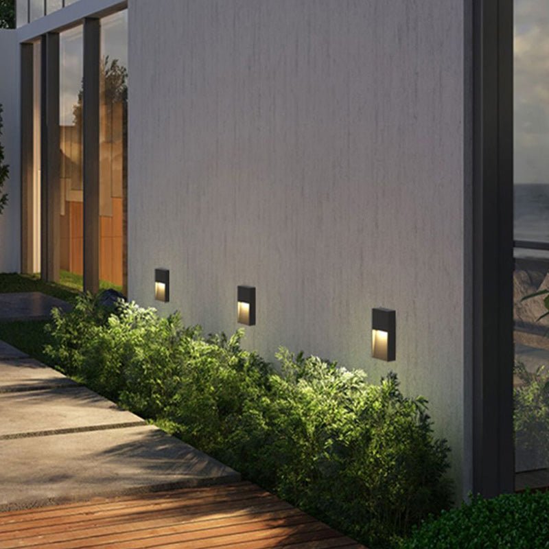 BeseGlow | Quadratisches LED - Wandlicht für den Außenbereich - LICHTZOONE