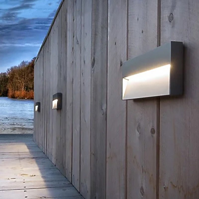 BeseGlow | Quadratisches LED - Wandlicht für den Außenbereich - LICHTZOONE