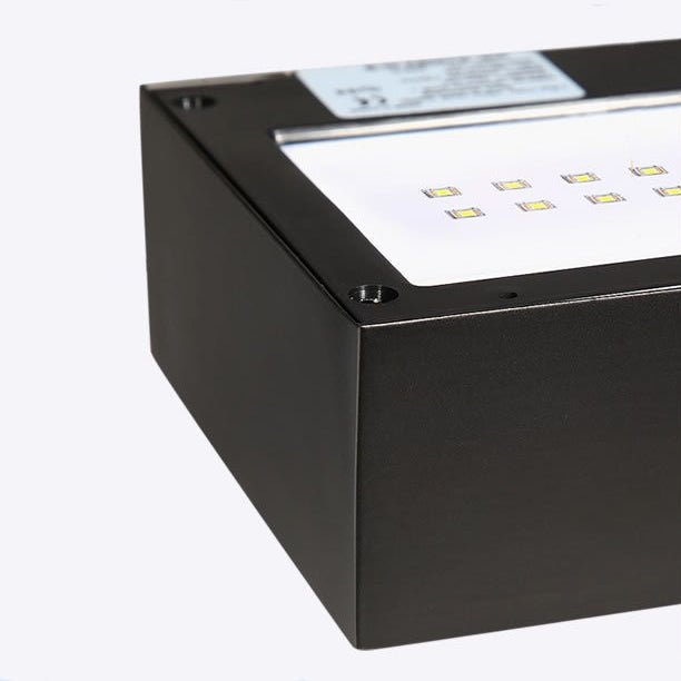 SolaraBátur | Solarbetriebene LED - Wandlampe - LICHTZOONE