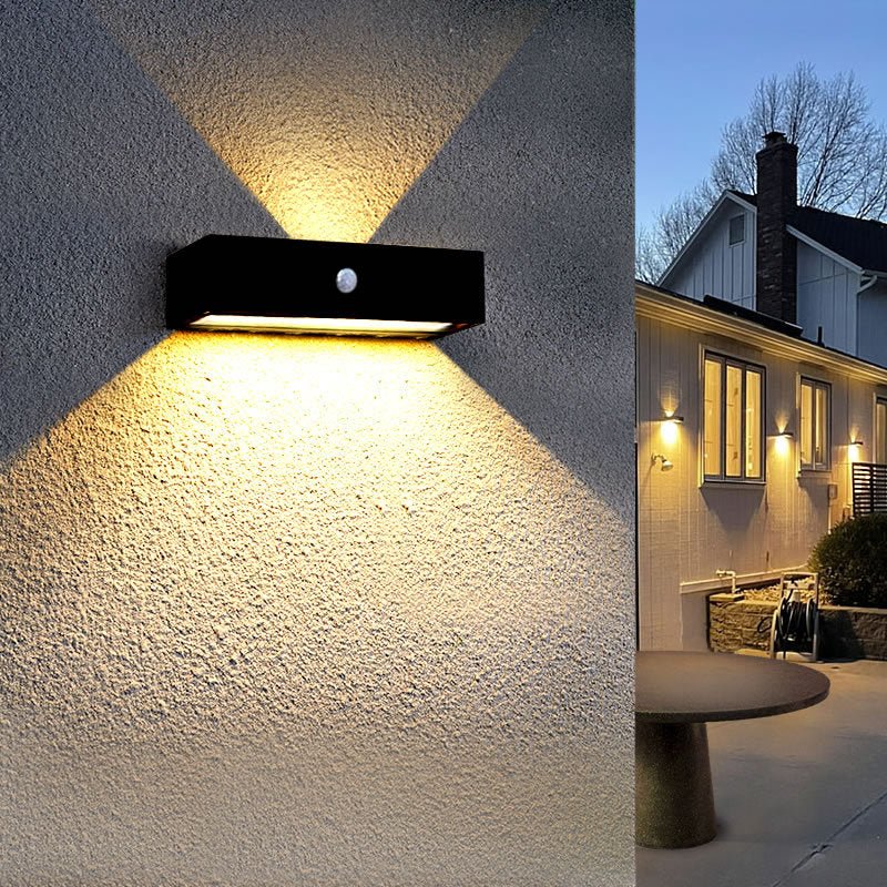 SolaraBátur | Solarbetriebene LED - Wandlampe - LICHTZOONE