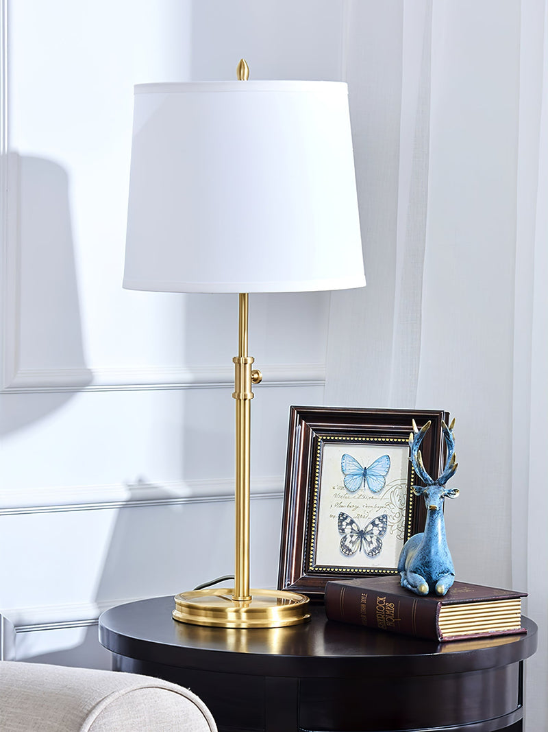 ImperiumLux | Goldene Tischlampe mit Stofflampenschirm - LICHTZOONE