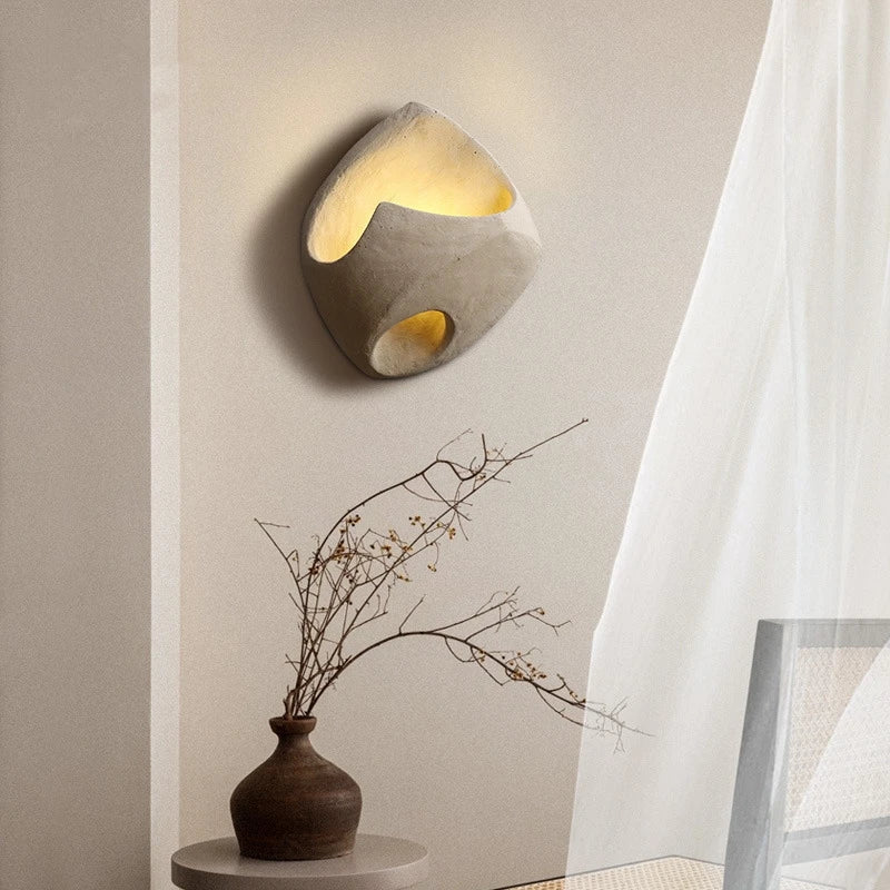 ChudaBrava | Künstlerische Harzwandleuchte - LICHTZOONE
